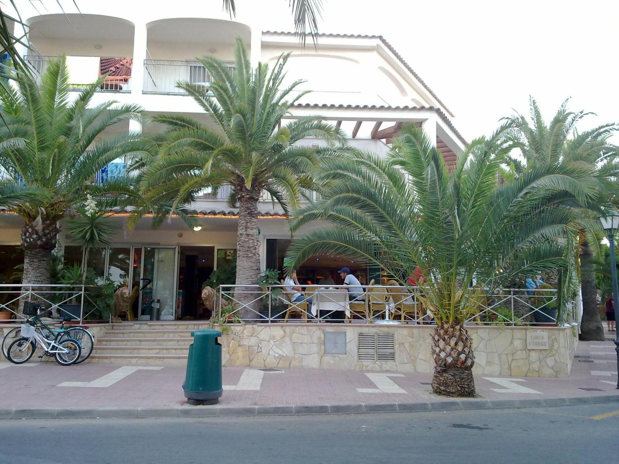 Hostal Leo D'Or Cala d'Or  Bagian luar foto