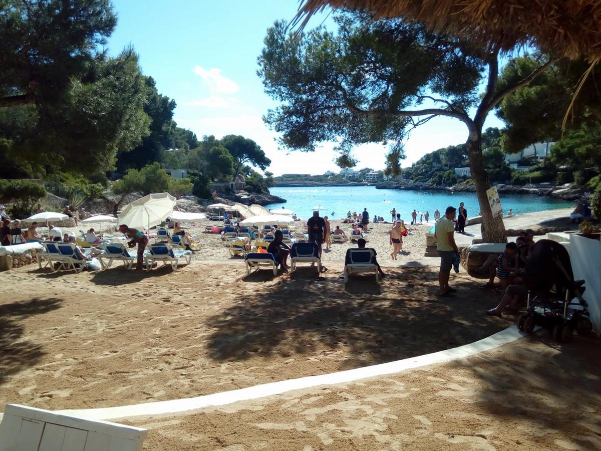 Hostal Leo D'Or Cala d'Or  Bagian luar foto