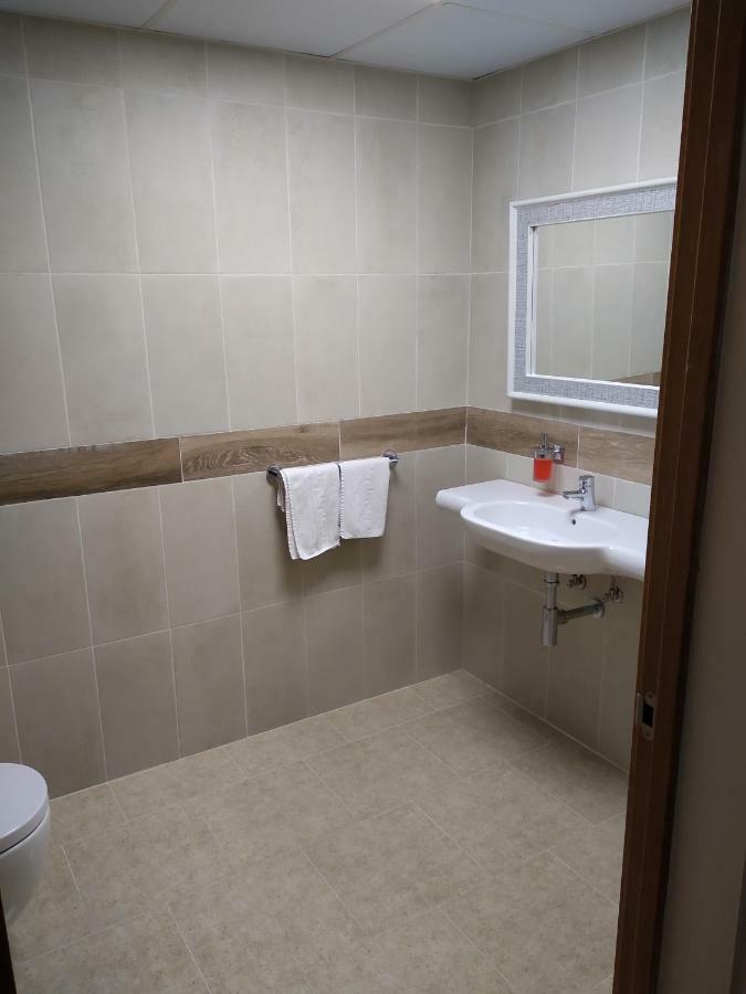 Hostal Leo D'Or Cala d'Or  Bagian luar foto